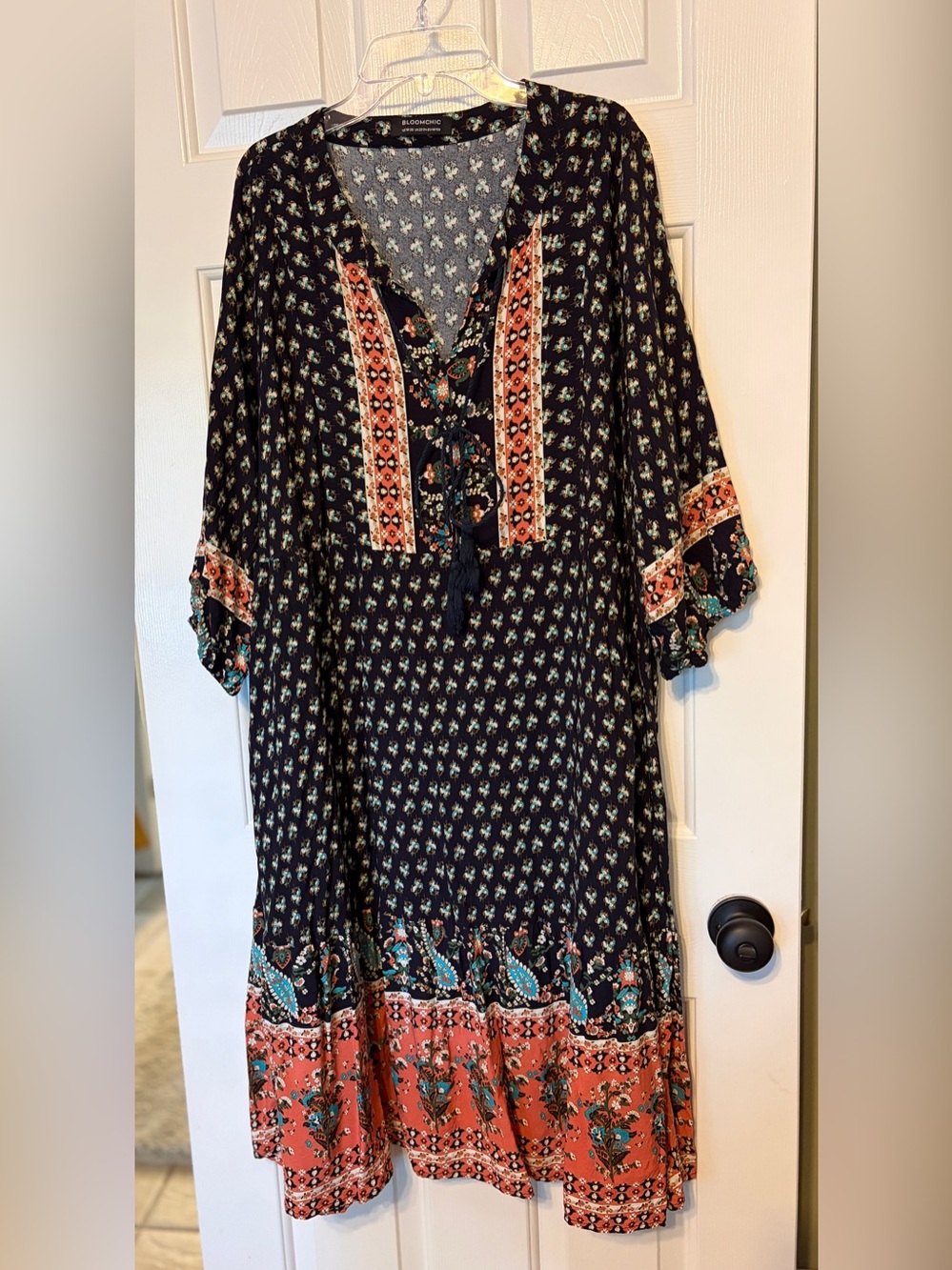 BloomChic Bohemian Black, Coral, Floral Border-Print Peasant Dress Size 18-20 🖤